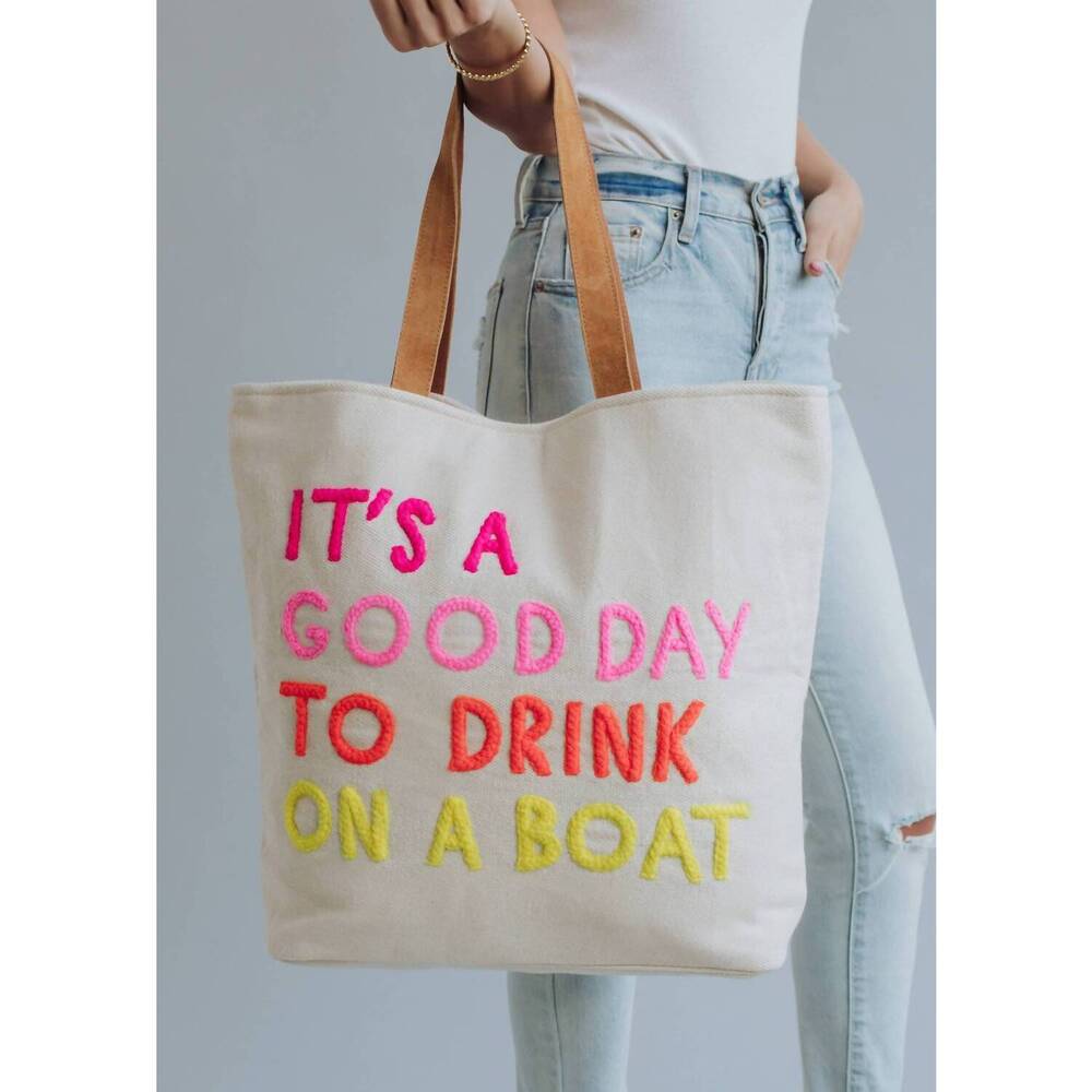 NEW PANACHE APPAREL women's drink on a boat tote in cream